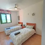 Irta Sea & Mountain View Terrace Apartamento *